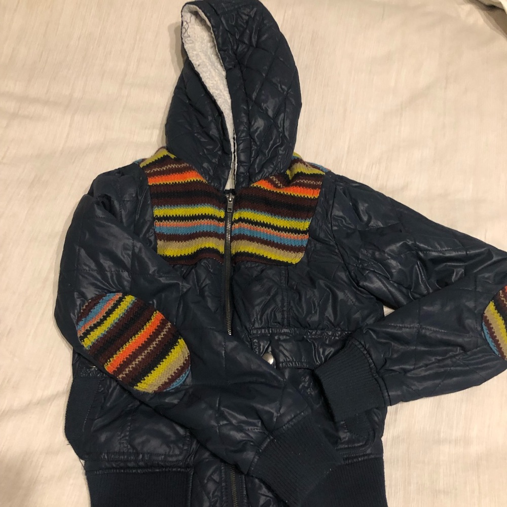 Cute slightly puffy  jacket